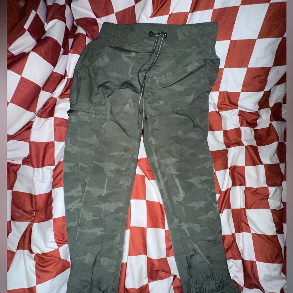 Camo scrub pants